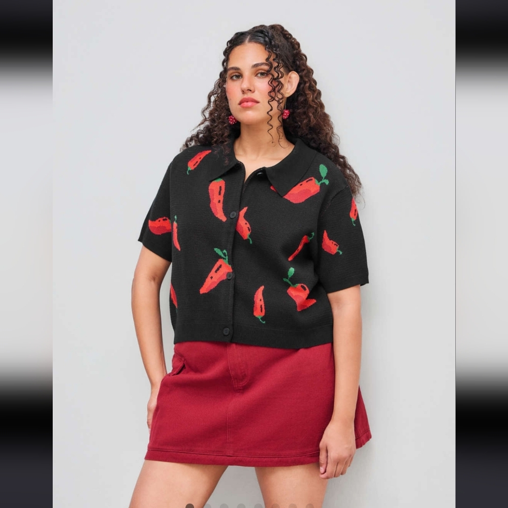 Chili Pepper Patterned Black Cardigan